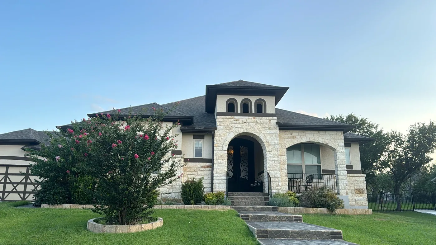 The same Central Texas home after HWT Construction completed the full roof replacement